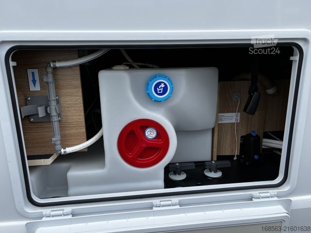 Polintegriran avtodom KNAUS SKY TI 700 MEG PLATINUM Vollausst. LP 104.191 ¤!