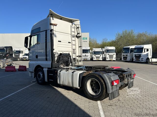 Padrão-SZM Man TGX 18.460 XXL / Motor Defect -> Not Running / ...