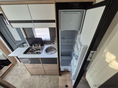 Teilintegriertes Wohnmobil Dethleffs Globebus Camp T 4 AUTOMATIK