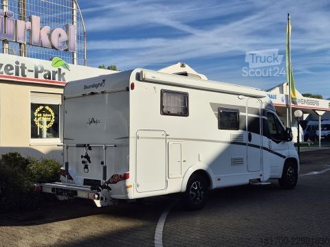 Camping-car semi-intégré Sunlight V 66 TOP-AUSSTATTUNG