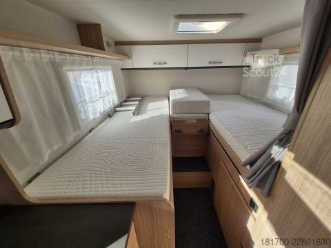 Camping-car semi-intégré Sunlight V 66 TOP-AUSSTATTUNG