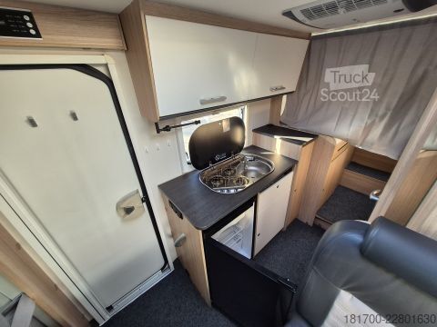 Camping-car semi-intégré Sunlight V 66 TOP-AUSSTATTUNG