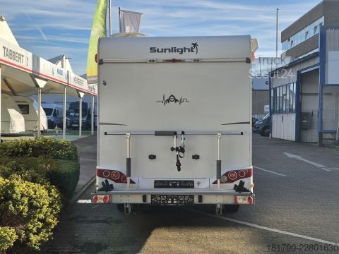 Camping-car semi-intégré Sunlight V 66 TOP-AUSSTATTUNG