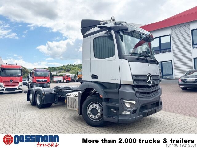 Шасі вантажівки Mercedes-Benz Actros 2546 L 6x2, Retarder, Lenk-/Lift, LED,