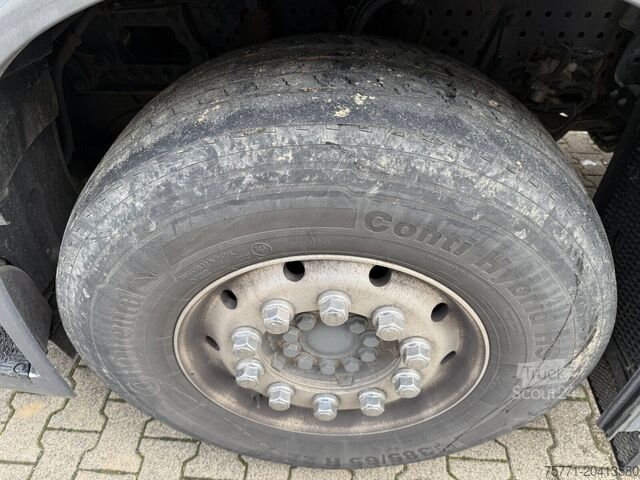 Yandan tenteli Mercedes-Benz ACTROS 1845 4x2 EURO6 SKRZYNIA Z WINDĄ + PRZYCZEPA