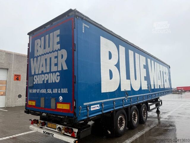 Sliding tarpaulins Schmitz Curtainsider / Planenauflieger / Gardin