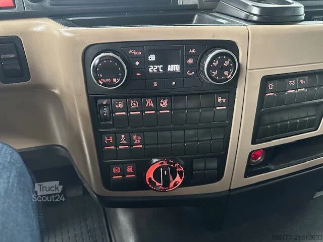 Standard-SZM MAN TGX 18.500 XLX ELEGANCE EDITION/4 PIECES - STUKS