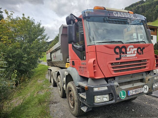Kiper kamion Iveco Euro Trakker