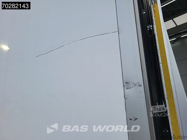 Hűtött/fagyasztott szállítás Mercedes Atego 1524 Atego 4X2 15tonner Thermo king T-120...