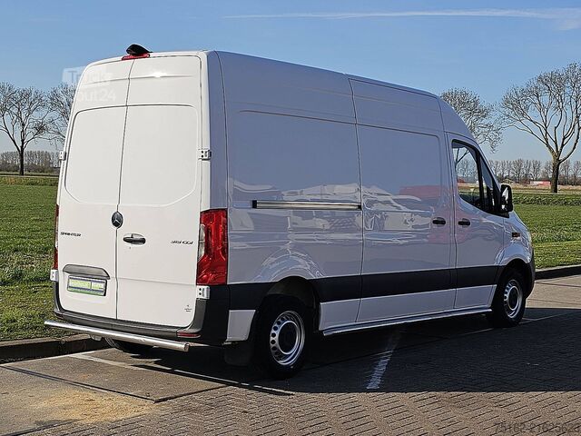 Bestelauto MERCEDES-BENZ SPRINTER 315 L2H2 Mbux 3-Zits AC!