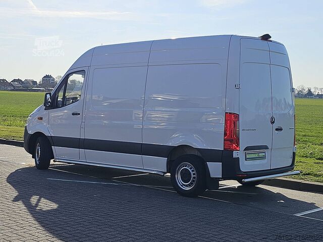 Bestelauto MERCEDES-BENZ SPRINTER 315 L2H2 Mbux 3-Zits AC!