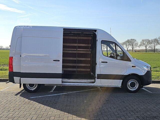 Bestelauto MERCEDES-BENZ SPRINTER 315 L2H2 Mbux 3-Zits AC!
