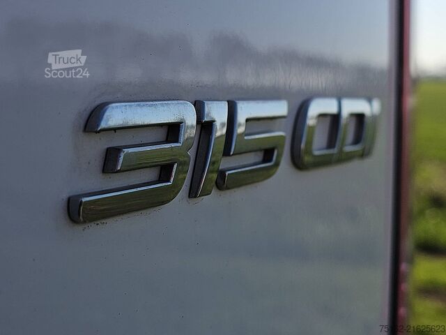 Bestelauto MERCEDES-BENZ SPRINTER 315 L2H2 Mbux 3-Zits AC!