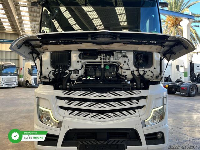 τυπική μονάδα τράκτορα MERCEDES-BENZ Actros 5 1845 BigSpace