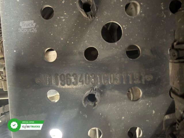 τυπική μονάδα τράκτορα MERCEDES-BENZ Actros 5 1845 BigSpace