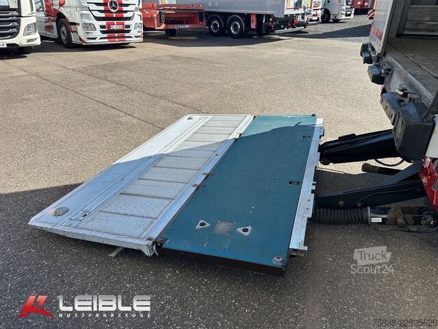 مقطورة نصفية مفتوحة مع قماش مشمع SCHMITZ CARGOBULL SCS Tautliner mit LBW / Ladebordwand Bär 2t