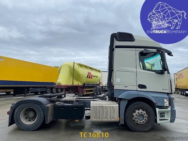 Standardni SZM Mercedes-Benz Actros 1843