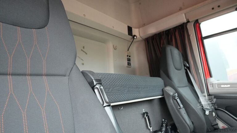 Standard-SZM DAF CF 410 SSC tractor unit