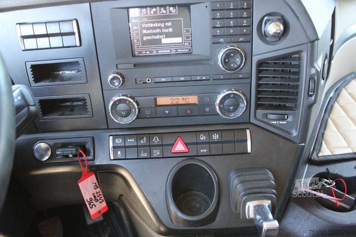 Krautuvas sumontuotas ant sunkvežimio MERCEDES-BENZ 2643 6x2 KRAN PALFINGER PK19001 FUNK Nr: 965
