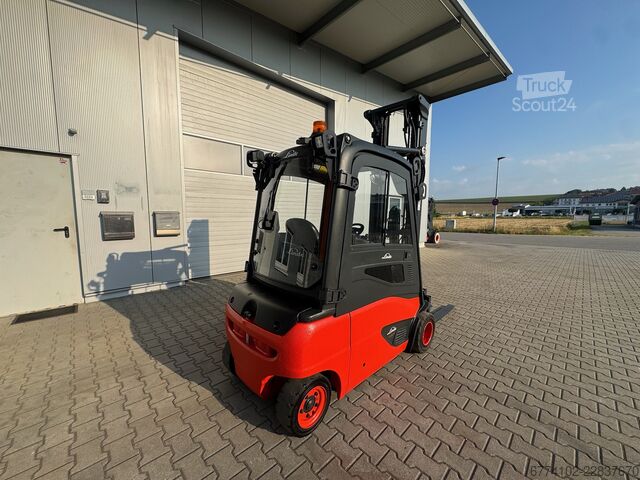 Eléctrico - 4 ruedas Linde E20PL-386-02--EK + Ladegerät 3775