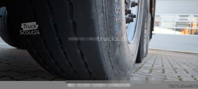 Reefer semitrailer SCHMITZ CARGOBULL Kühlauflieger Rohrbahn Hooks | Vector 1850 MT