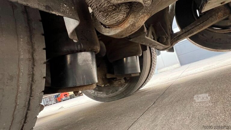 Tanker Scania 94 - 260 (17400 LITER / MANUAL PUMP / POMPE MAN...