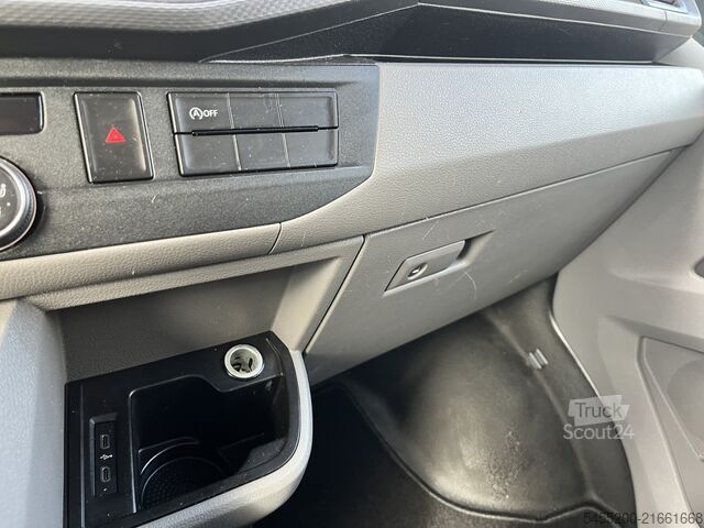 Matkustajabussi VW Transporter Kombi 2.0 TDI L1H1 Comfortline 1399...