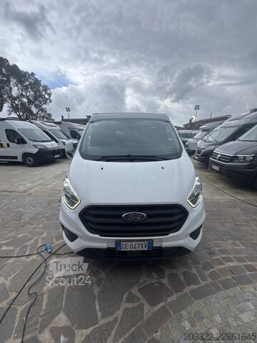 Obytné vozidlo Ford Panama 2022 | Cambio manuale | Tetto a soffietto