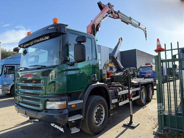 Containertransport (haakarmsysteem) Scania P400 6x4 ABROLLKIPPER + KRAN PALFINGER PK9001 E...
