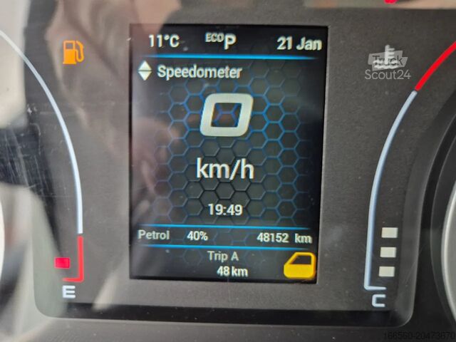 Box truck Iveco DAILY 35 - CNG