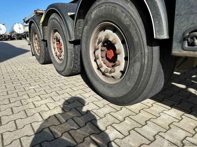 Konteinerių vežimas Van Hool 3-ASSIGE OPLEGGER 20FT/30FT ADR CHASSIS / galva...