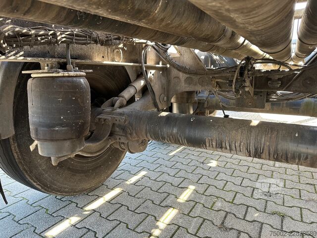Konteinerių vežimas Van Hool 3-ASSIGE OPLEGGER 20FT/30FT ADR CHASSIS / galva...