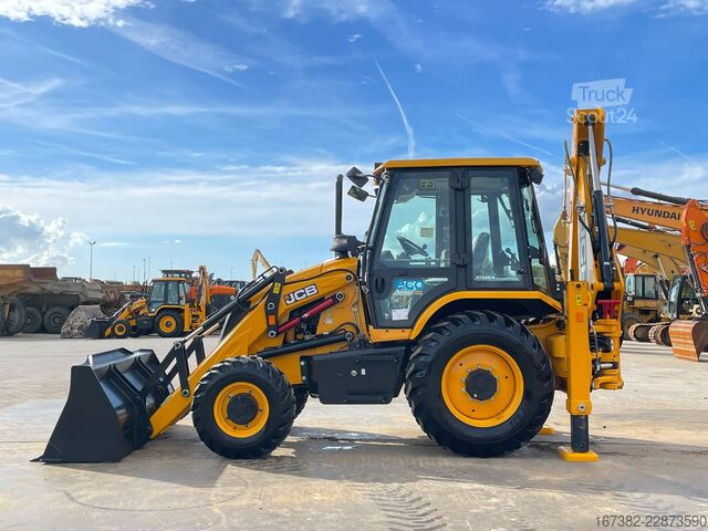 Ekskavatoriaus ir krautuvo derinys JCB 3DX 4WD hammerlines