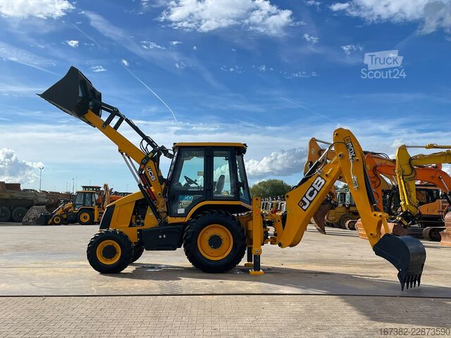 Ekskavatoriaus ir krautuvo derinys JCB 3DX 4WD hammerlines