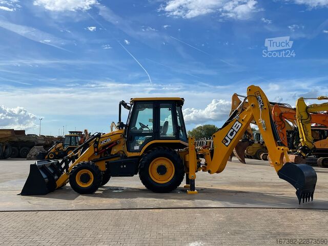 Ekskavatoriaus ir krautuvo derinys JCB 3DX 4WD hammerlines
