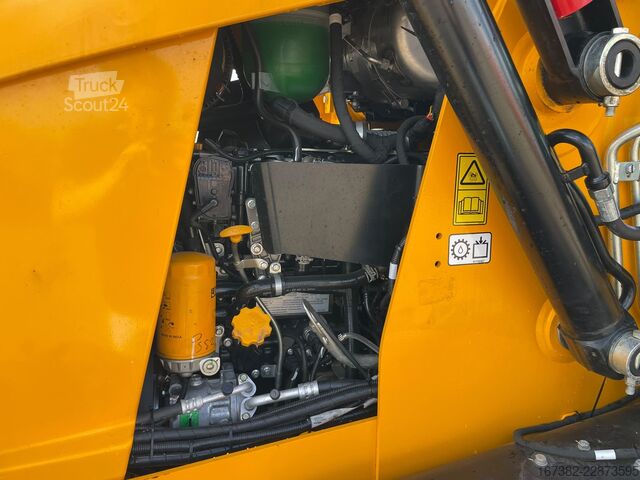 Ekskavatoriaus ir krautuvo derinys JCB 3DX 4WD hammerlines