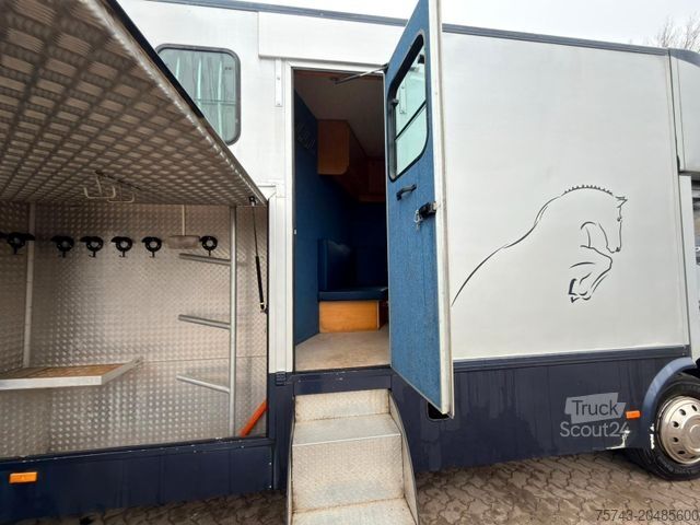 Veewagen MERCEDES-BENZ ATEGO 1324 6 Pferde Wohnung