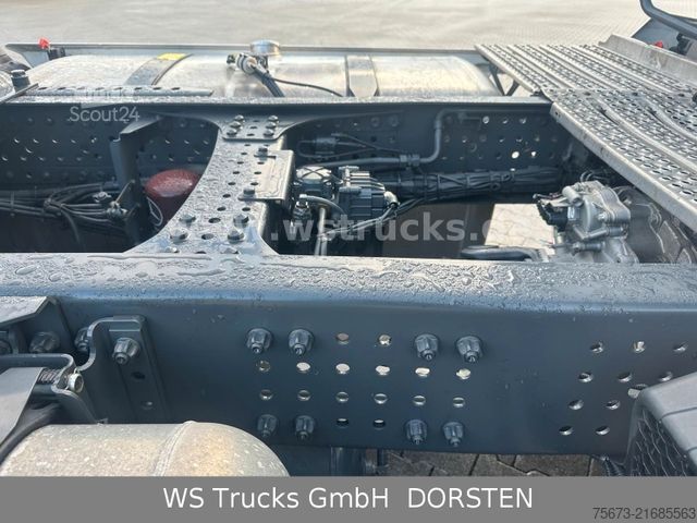 Tracteur routier standard MERCEDES-BENZ 5 x Actros 5 L-Fahrerhaus 1845 Gigaspace