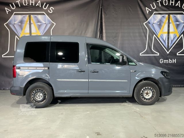 Minibús VW CADDY 2.0 TDI TEMPOMAT AHK NAVI EURO 6