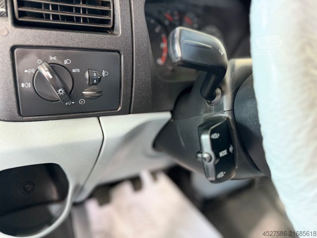 Furgoneta pick-up FORD Transit Pritsche FT 350 L DOKA*115.000KM*AHK 2.8