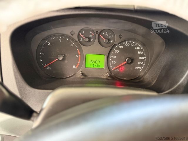 Furgoneta pick-up FORD Transit Pritsche FT 350 L DOKA*115.000KM*AHK 2.8