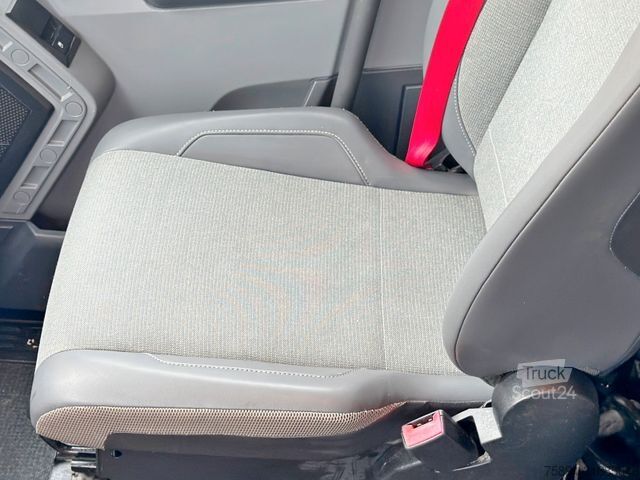 Gru montata su autocarro RENAULT T 380 * Abschleppwagen 7,50m* KRAN/FUNK * TOP