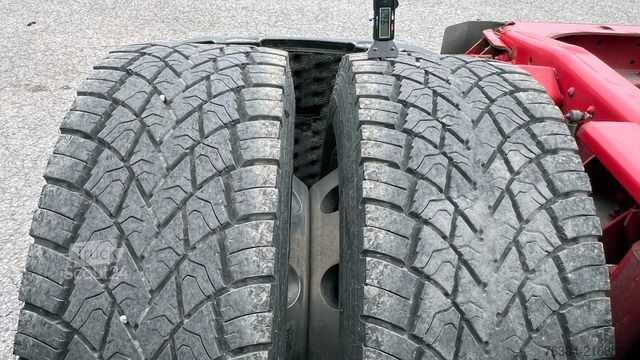 Volumen SZM DAF XF 480 FT LD