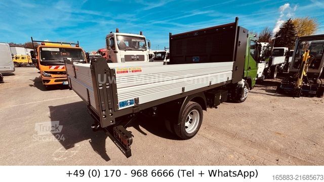 Furgón volquete FUSO Canter 3 C 15 mit Kipper + Werkzeugschrank