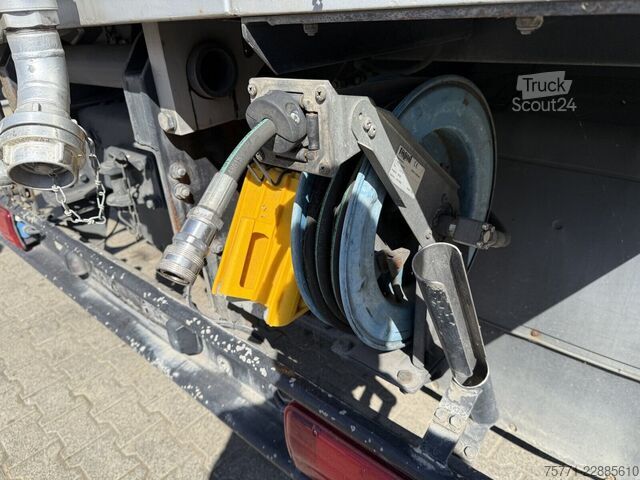 Saugfahrzeug MAN TGA 18.360 4x2 EURO4 WUKO ASSMANN 6500 L