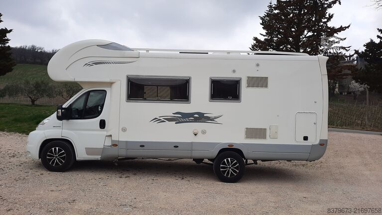 Kamper z alkową Laika Ecovip 1 Classic