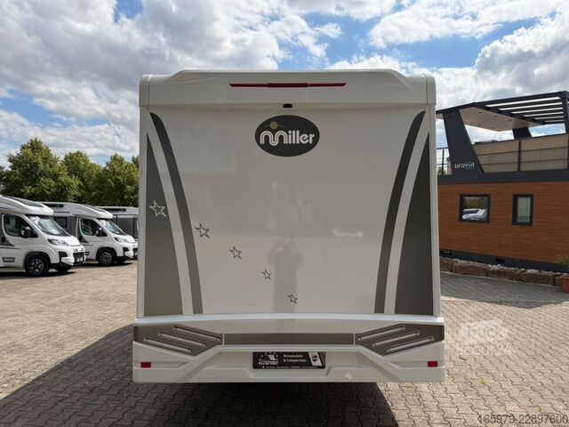 Semi-integrated camper MILLER Toronto - Ford
