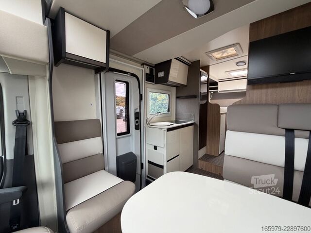 Semi-integrated camper MILLER Toronto - Ford
