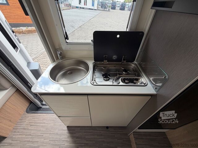 Semi-integrated camper MILLER Toronto - Ford