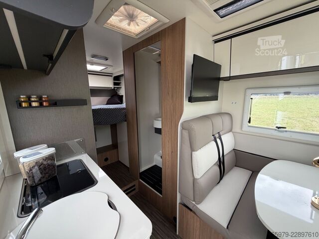 Semi-integrated camper MILLER Alaska
